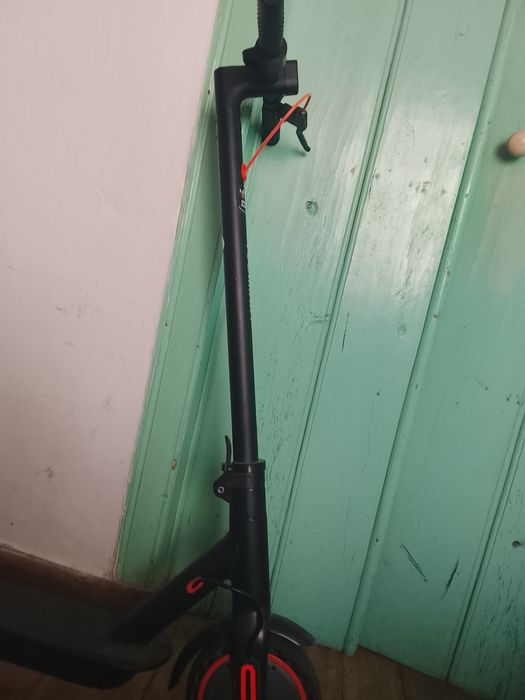 Trotinete elétrica para pesas ou inteira
