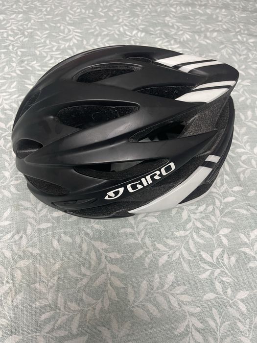 Capacetes bicicleta GIRO