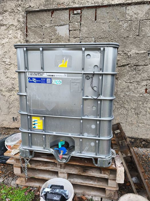 Mauzer zbiornik na wodę 1000 litrów jak nowy czysty