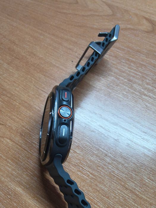 SAMSUNG Galaxy Watch Ultra  e-sim