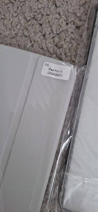 Etui na IPad Pro 11 czarny i szary