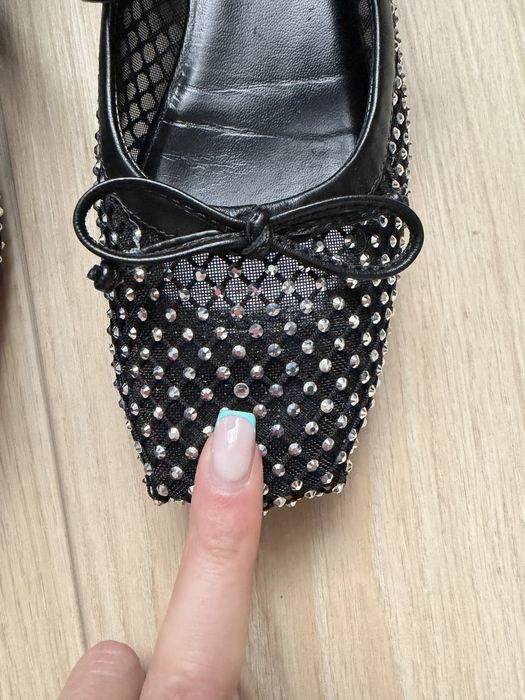 baleriny christian louboutin 39