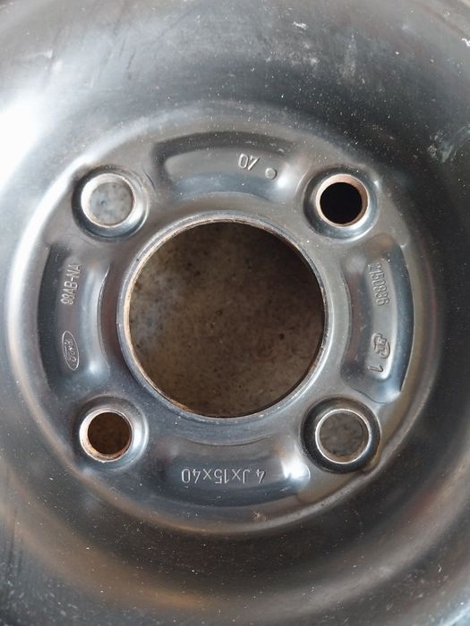 Pneu suplente 125 /80/R15