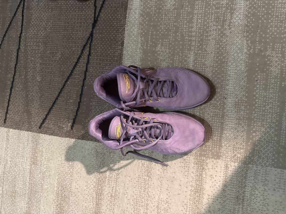 Баскетбольні кросівки леброни 21