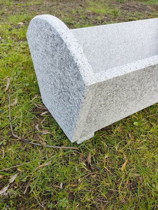 Donica ogrodowa z GRANITU