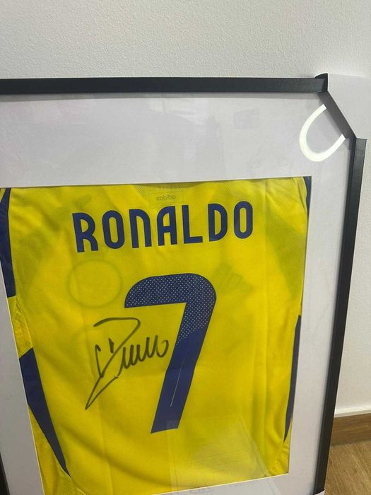 Camisola Assinada Cristiano Ronaldo Al-Nassr 24/25 Com Certificado