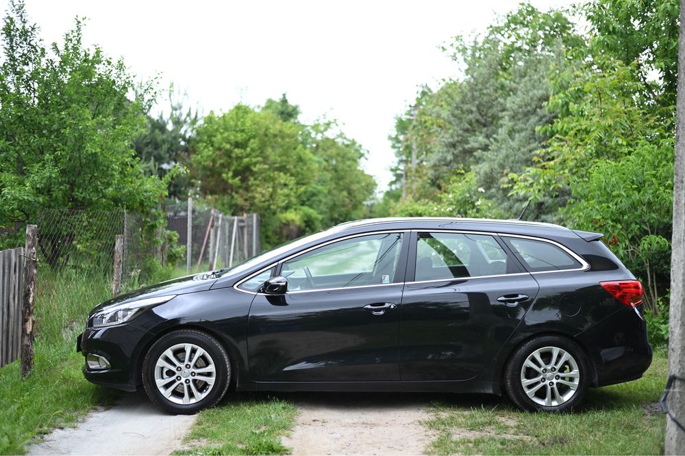 Продам Kia ceed 2016