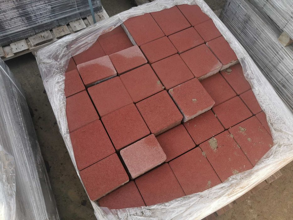 Тротуарна плитка та  бруківка  від виробника