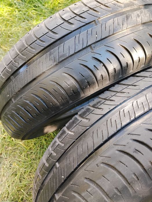 Pneus 165/65R14 Michelin 20€par