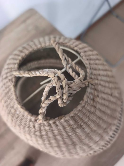 Candeeiro de teto em vime/ rattan estilo boho