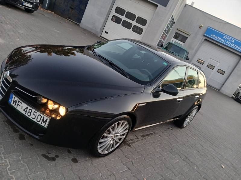 Alfa Romeo 159