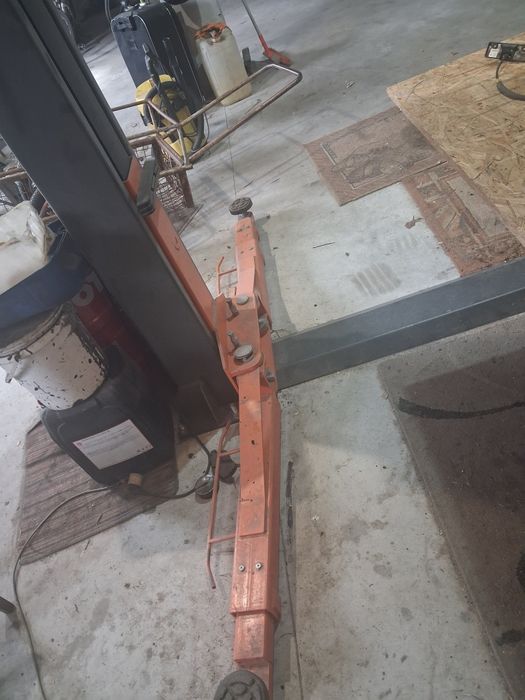 Podnośnik hydrauliczny kolumnowy 4t