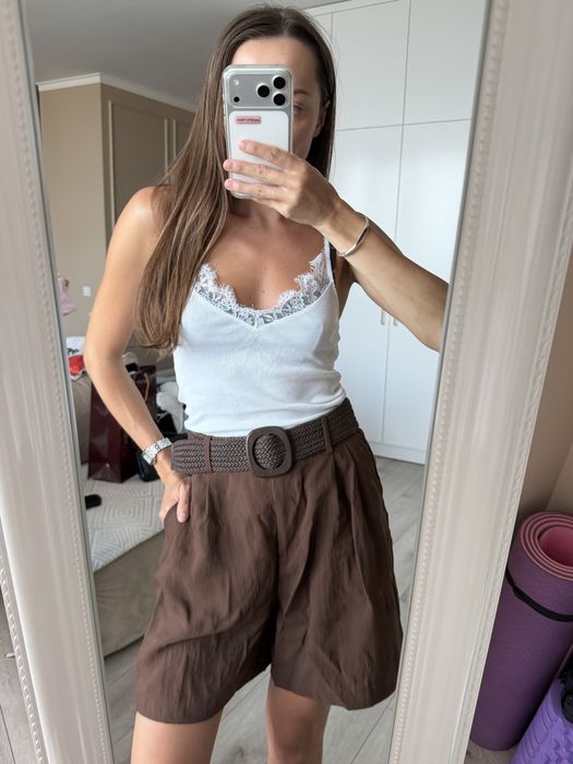 Коричневі шорти бермуди Zara з поясом
