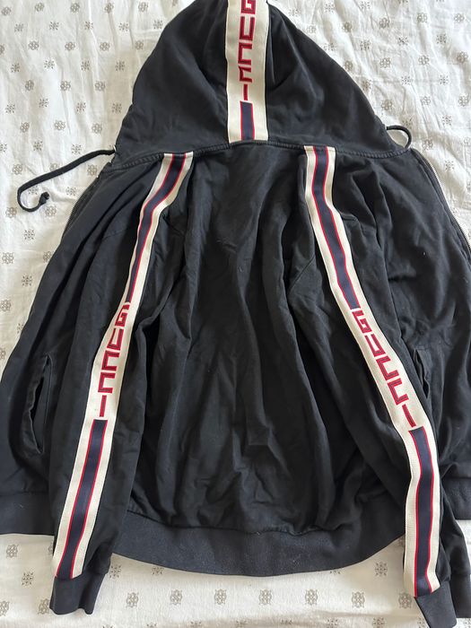 Bluza ze spodniami dresowymi