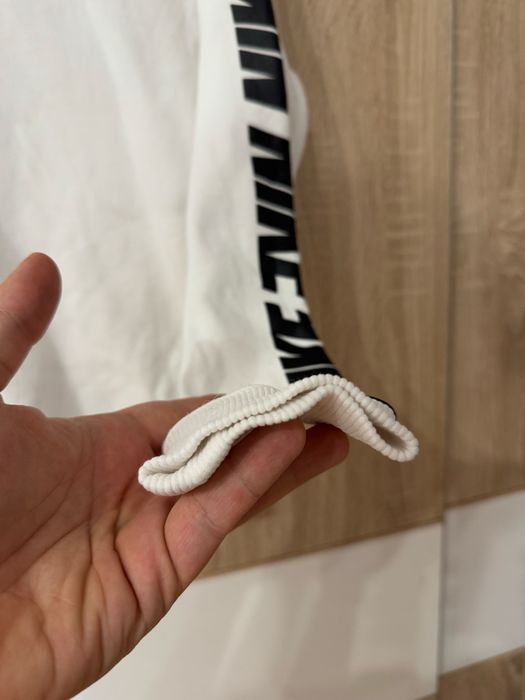 Bluza Nike XS biała hoodie logowana viral hit