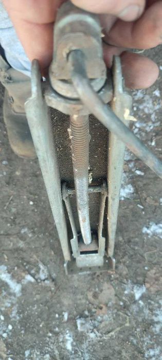 Домкрат 2109-08 б/у