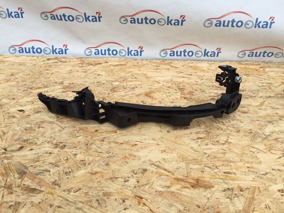 Кронштейн бампера Vw Golf 6 хетчбек / універсал