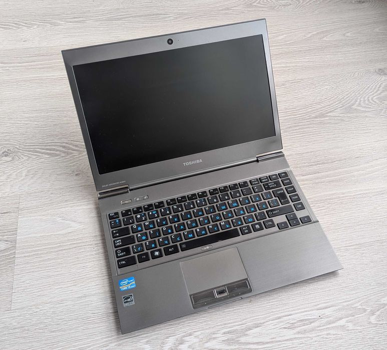 13.3" Ультрабук Toshiba PORTEGE Z830 Core i5 2557m, 6 RAM mSATA 128 ГБ