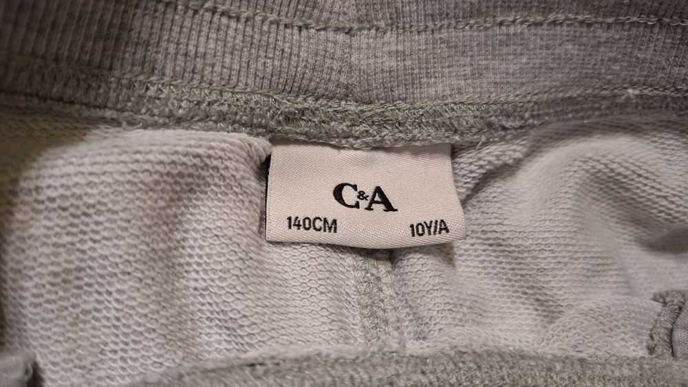 Шорти c&a, розмір 134-140