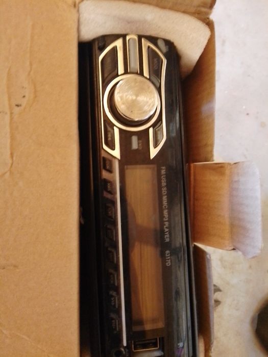 Магнитола с блютуз