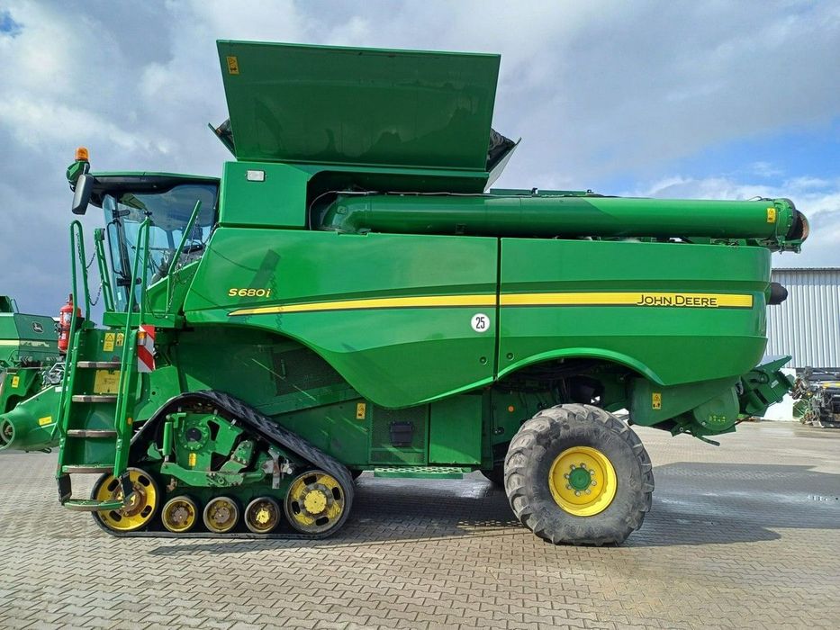 John Deere S680i  Kombajn zbożowy John Deere S680i