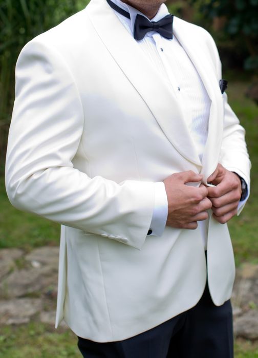 Sprzedam Marynarkę Ecru-PAKO LORENTE. 100% wełna-Premium