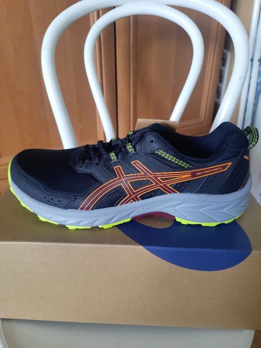 Nowe buty męskie Asics rozmiar 46