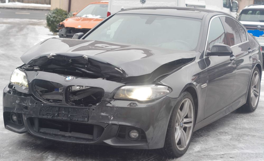 BMW 5 530d 2016 Blu Performance