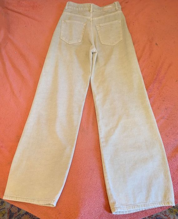 Джинси жіночі pull&bear