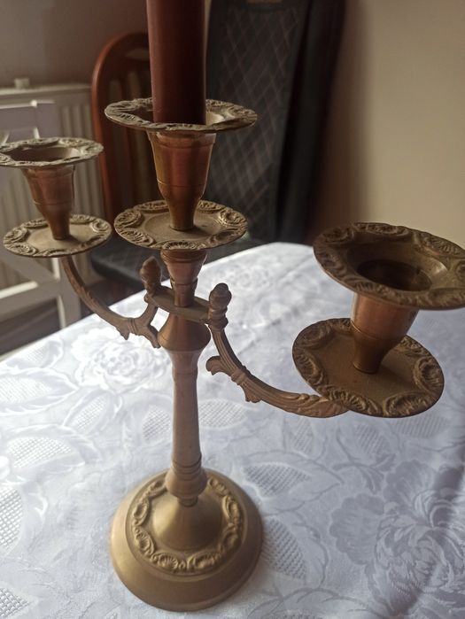 Świecznik z mosiądzu