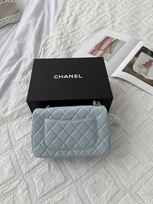 Сумочка в стилі Шанель