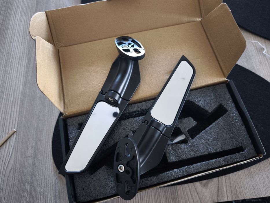 Retrovisor esportivo