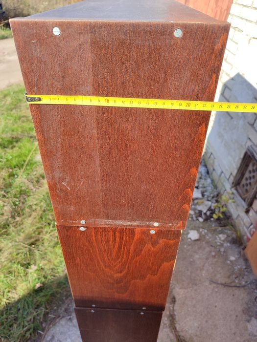 Полиця для книжок