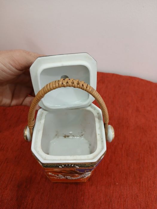 Pote Japonês "Dragonware"