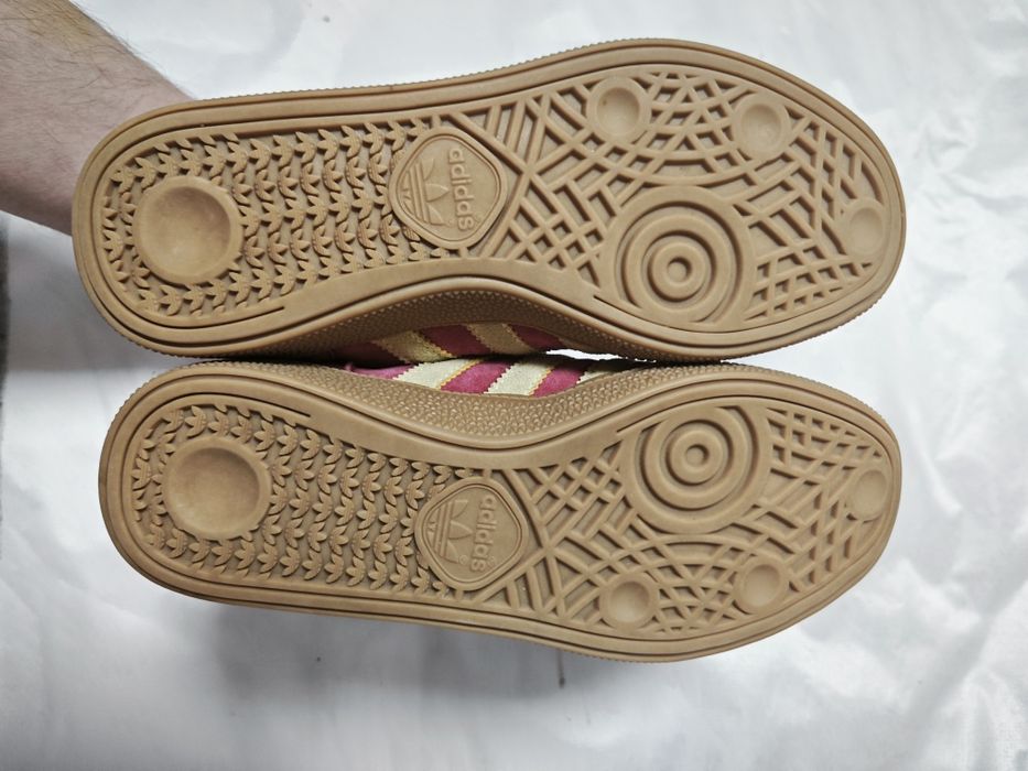 Дитячі кросівки  Adidas Handball Spezial 37р