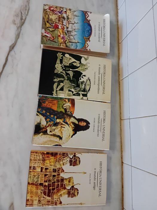 Conjunto de 4 Livros História Universal