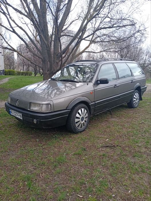 Продам пассат б3 1,8 газ/бенз