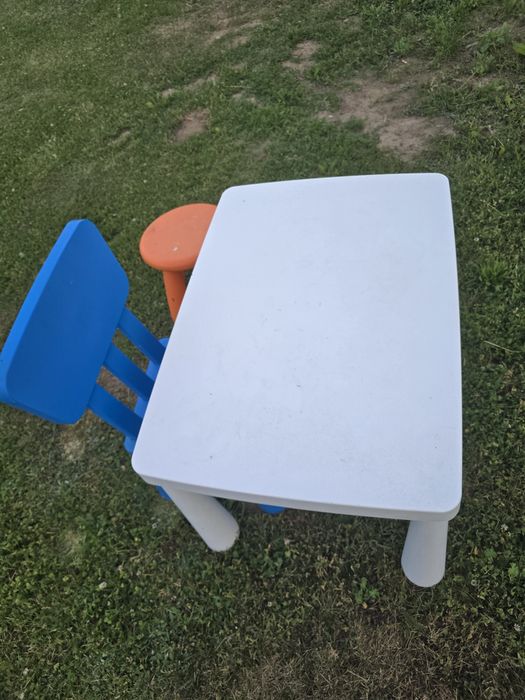 Stolik dla dziecka Ikea Mammut