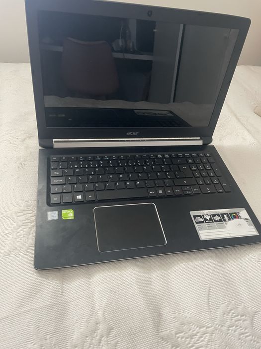 Portátil Acer | i5-7200u 2.5Ghz | 8GB RAM | Nvidia GeForce 940MX