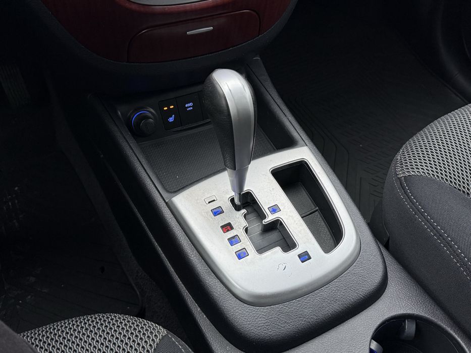 Продам Hyundai Santa Fe 2.2 D 4x4 2010