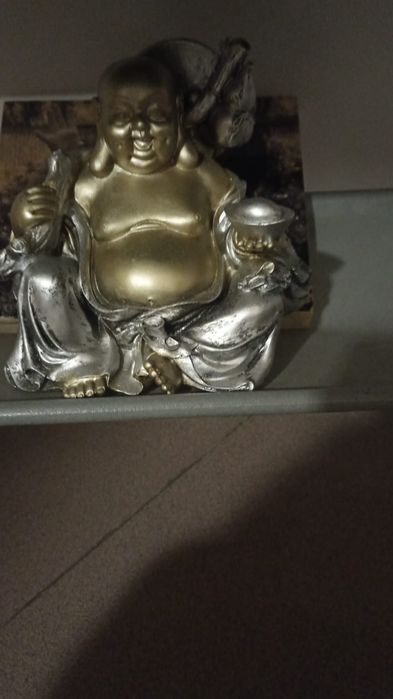 Vendo este buda muito bonito bom estado