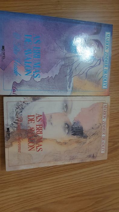 Livros de Marion Zimmer Bradley