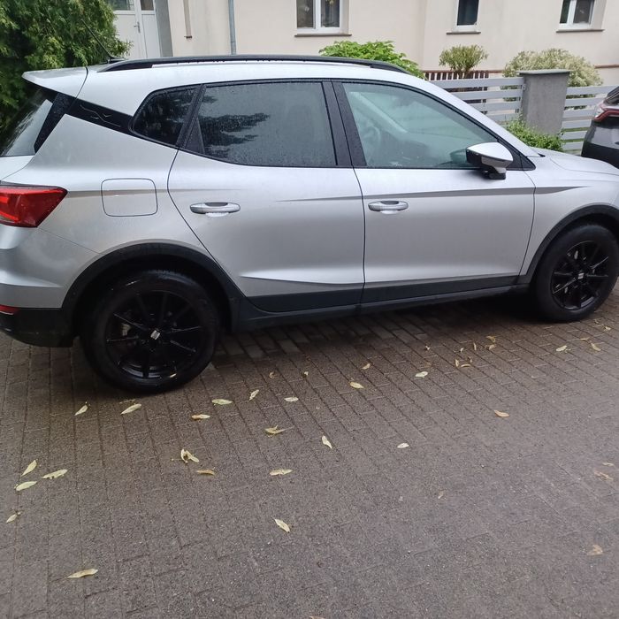 Felgi 16 5X100 z oponami  letnimi do grupa VW Seat Skoda