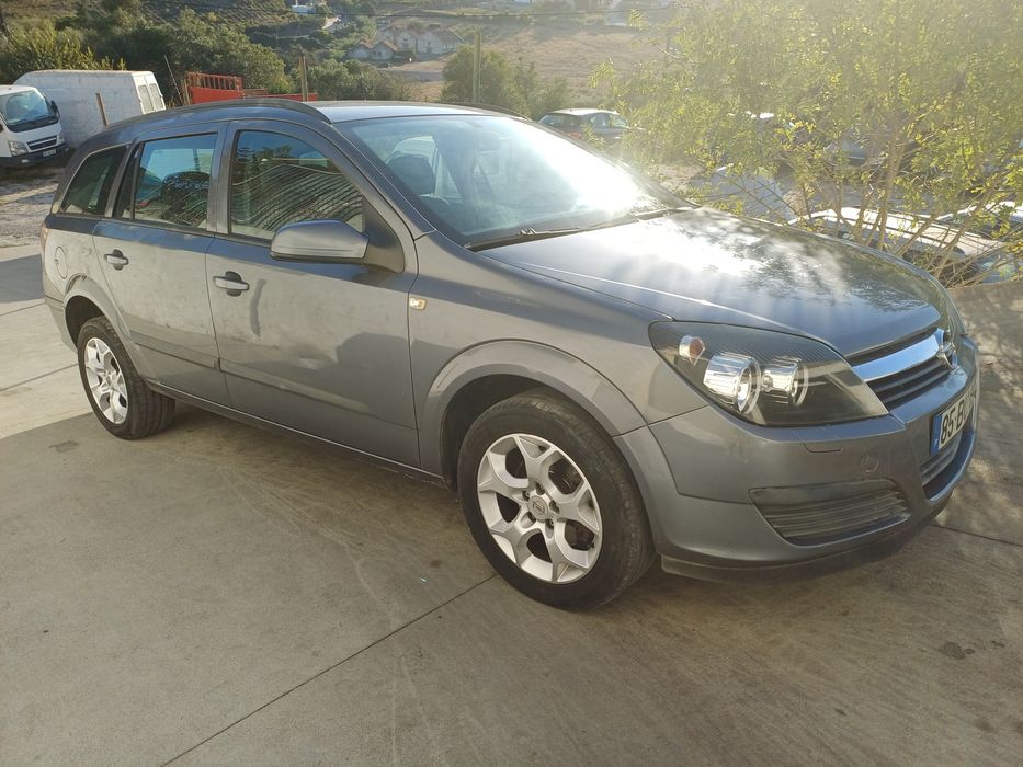 Opel Astra 1.4 Cosmo foto 4