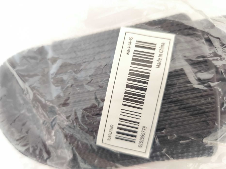 Chinelos pretos homem *novos*, número 44