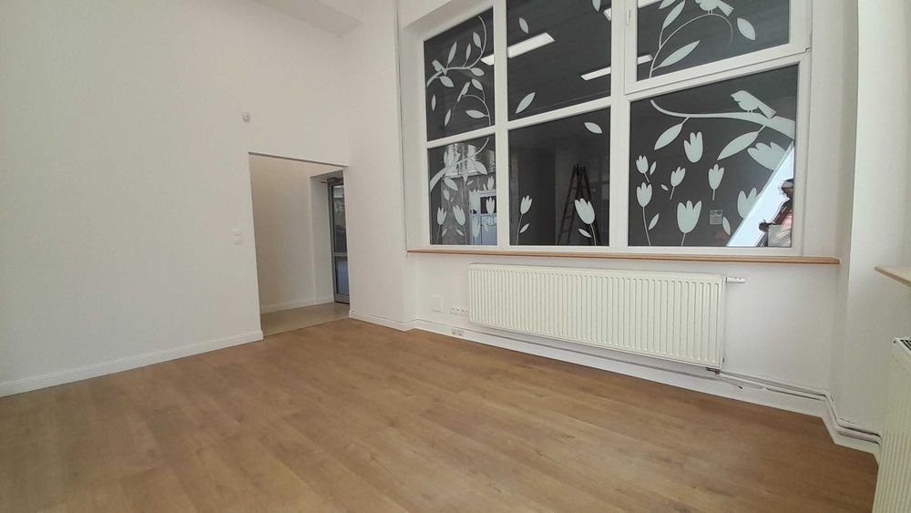 Lokal usługowy / biurowy - ul. Narbutta / róg Puławskiej. oficyna, 108 m2