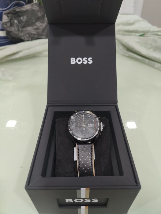 Relógio BOSS Quadra central masculino