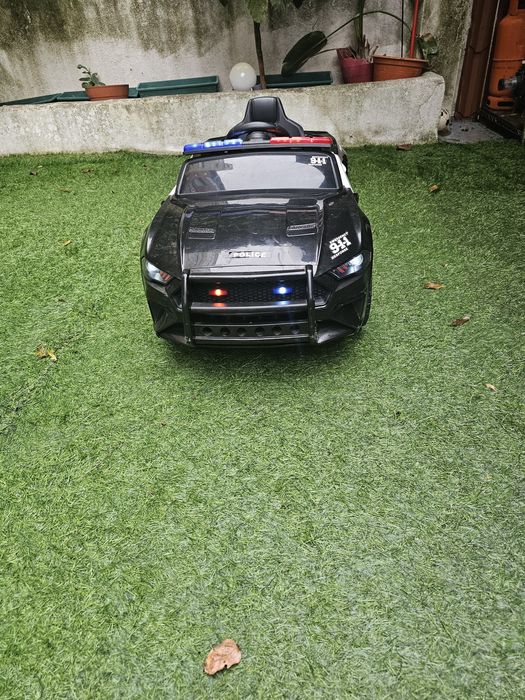 Carro electrico criança