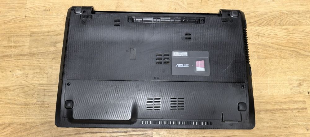 Ноутбуки Monster Abra A5/i7-10gen//Ram no /HDD no/Asus R500V/i3-3120m/