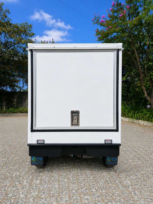 Viatura -  e-Tuk L5 Cargo